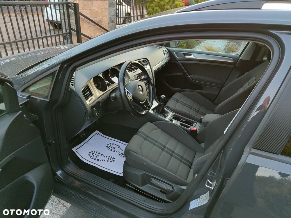 Volkswagen Golf Variant 2.0 TDI SCR Comfortline - 20
