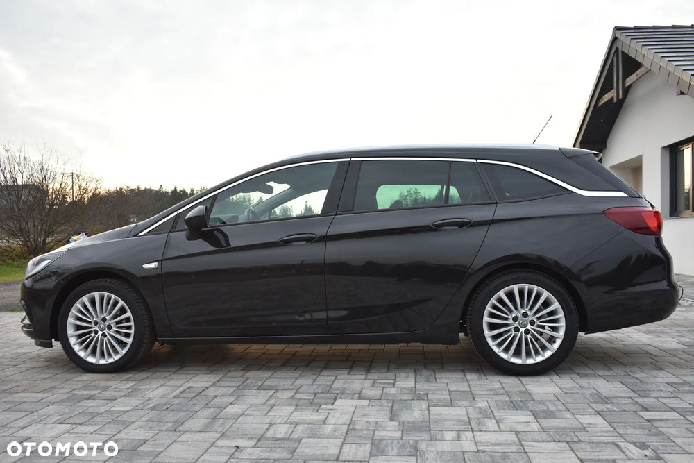 Opel Astra 1.4 Turbo Business - 11