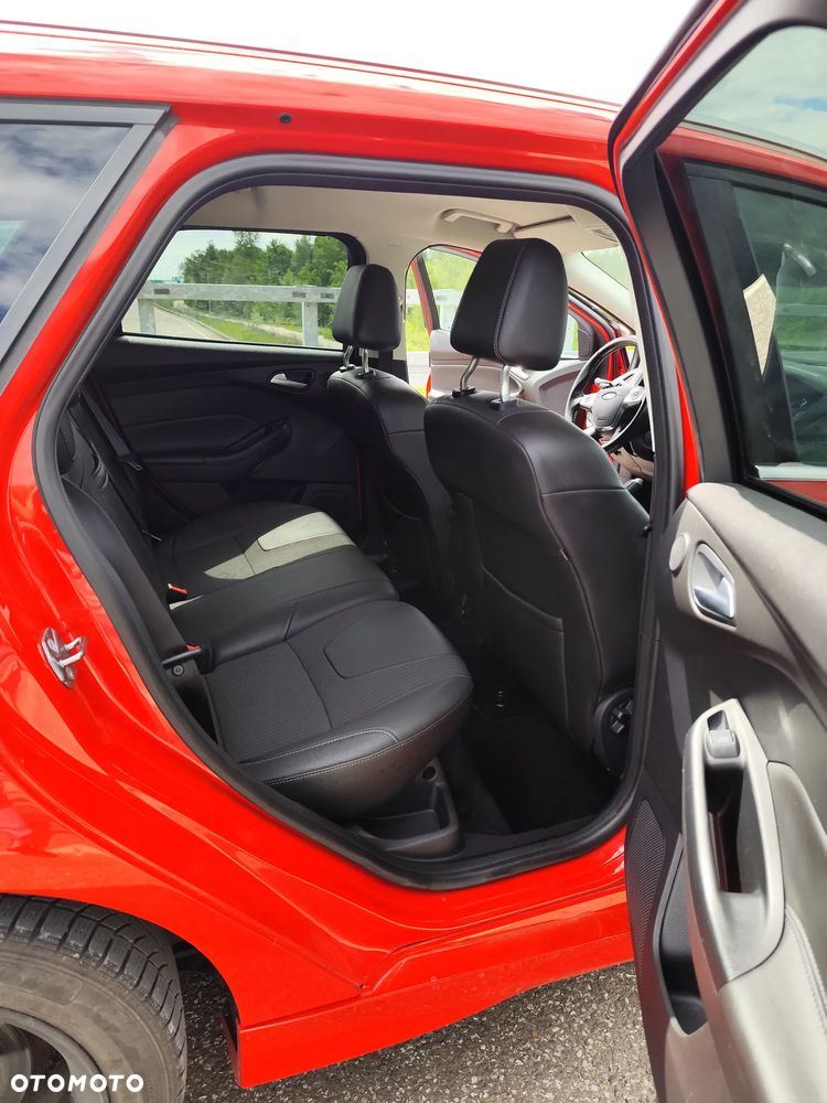 Ford Focus 1.6 EcoBoost Start-Stopp-System SYNC Edition - 14