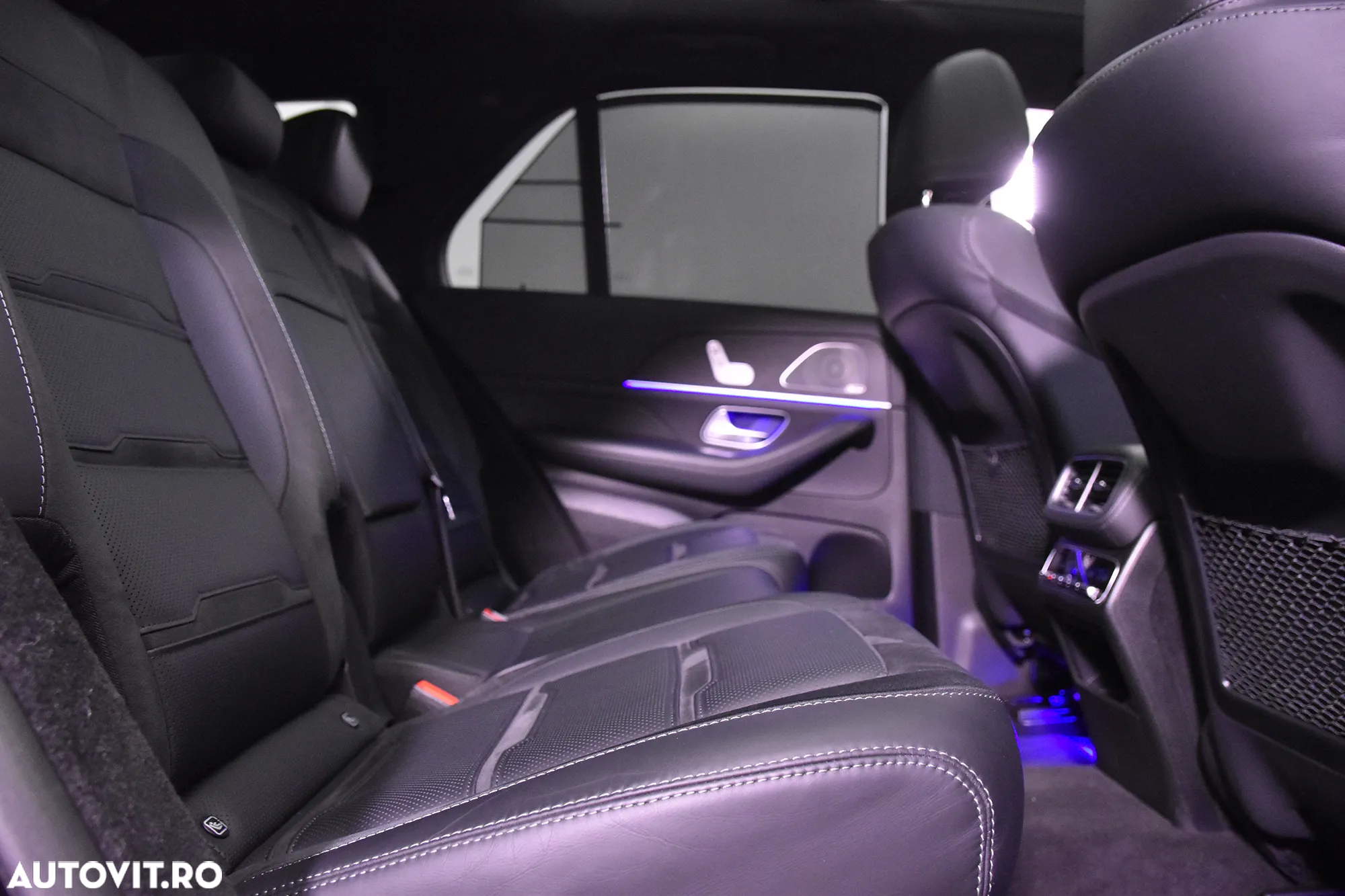 Mercedes-Benz GLE AMG 63 4Matic+ AMG Speedshift TCT 9G - 12