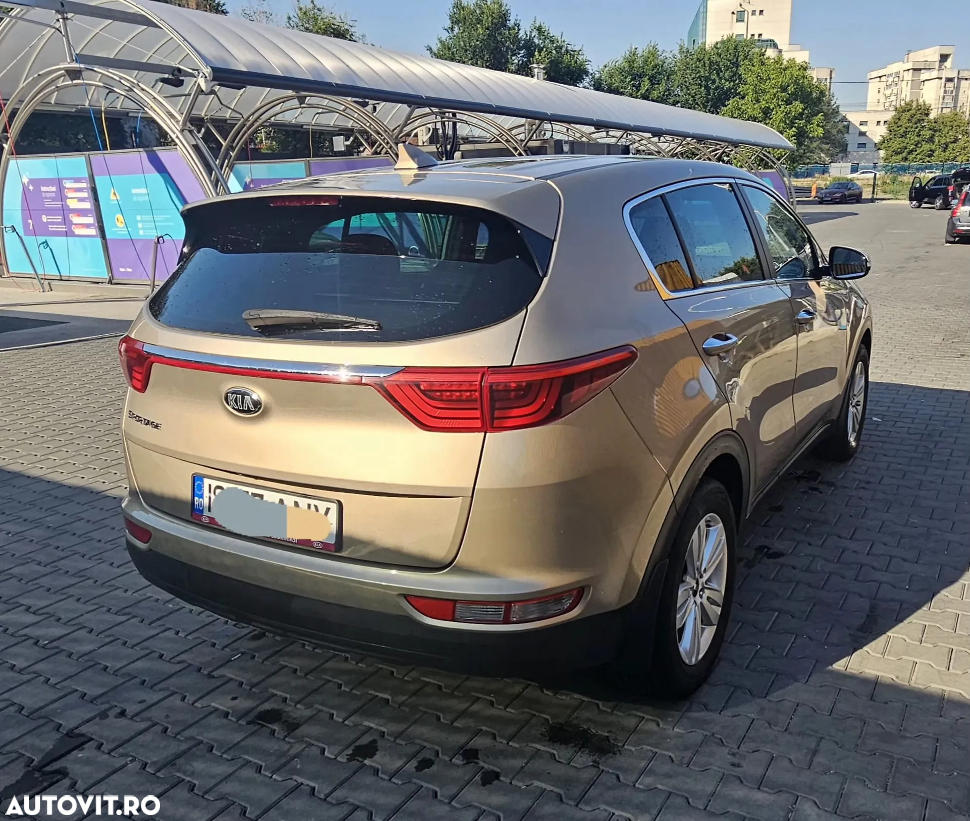 Kia Sportage 1.6 GDI 6MT 4x2 Style - 3