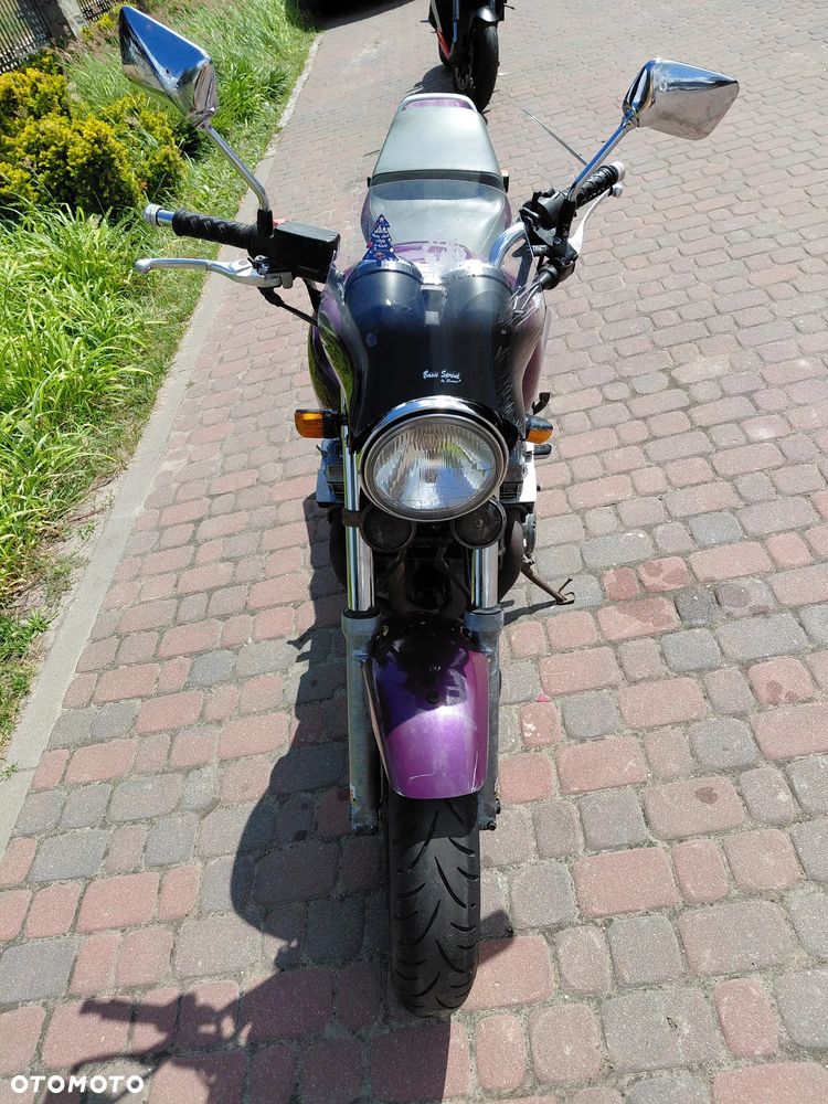 Honda CB - 8