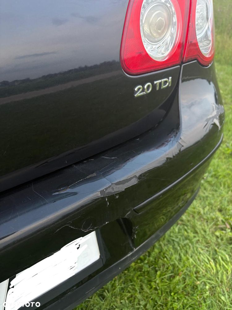 Volkswagen Passat 2.0 TDI Comfortline - 15