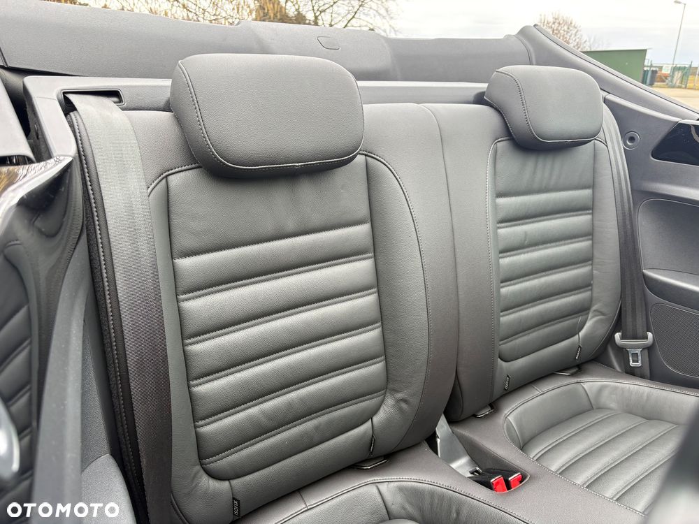 Volkswagen Beetle 1.4 TSI Blue Motion Technologie Design - 35