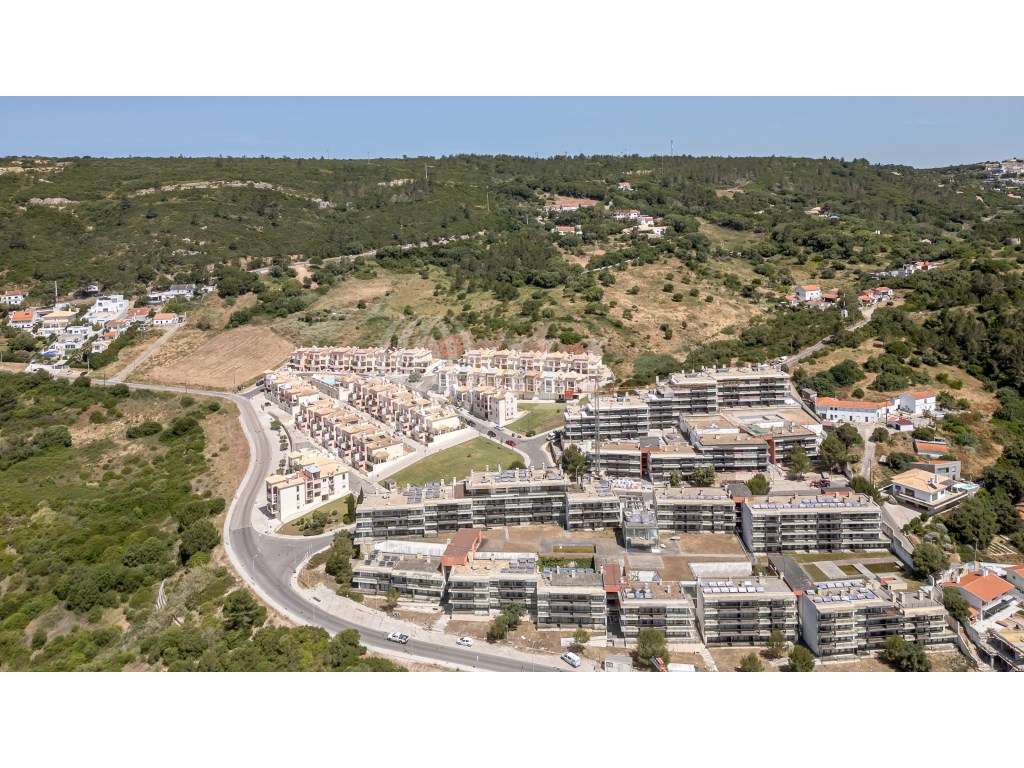 Apartamento T2 com terraço, no Harbour View, Sesimbra - Grande imagem: 2/13