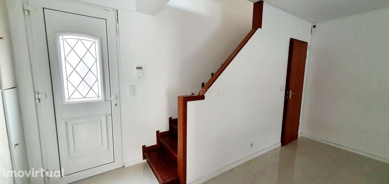 Moradia T3 remodelada - Grande imagem: 4/21