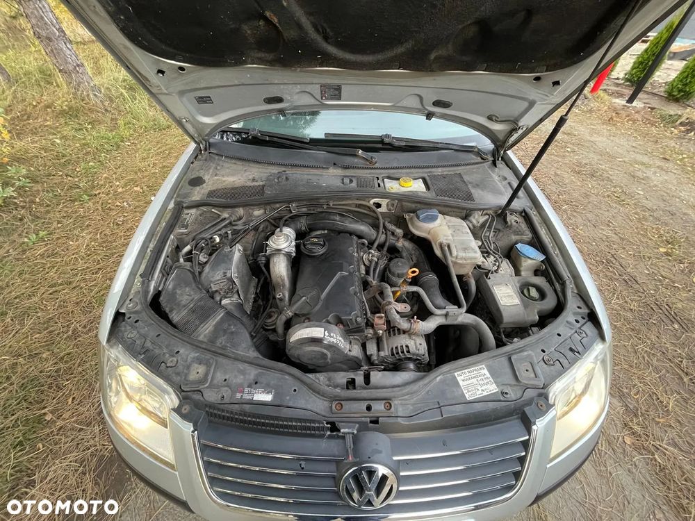 Volkswagen Passat 1.9 TDI Comfortline - 12