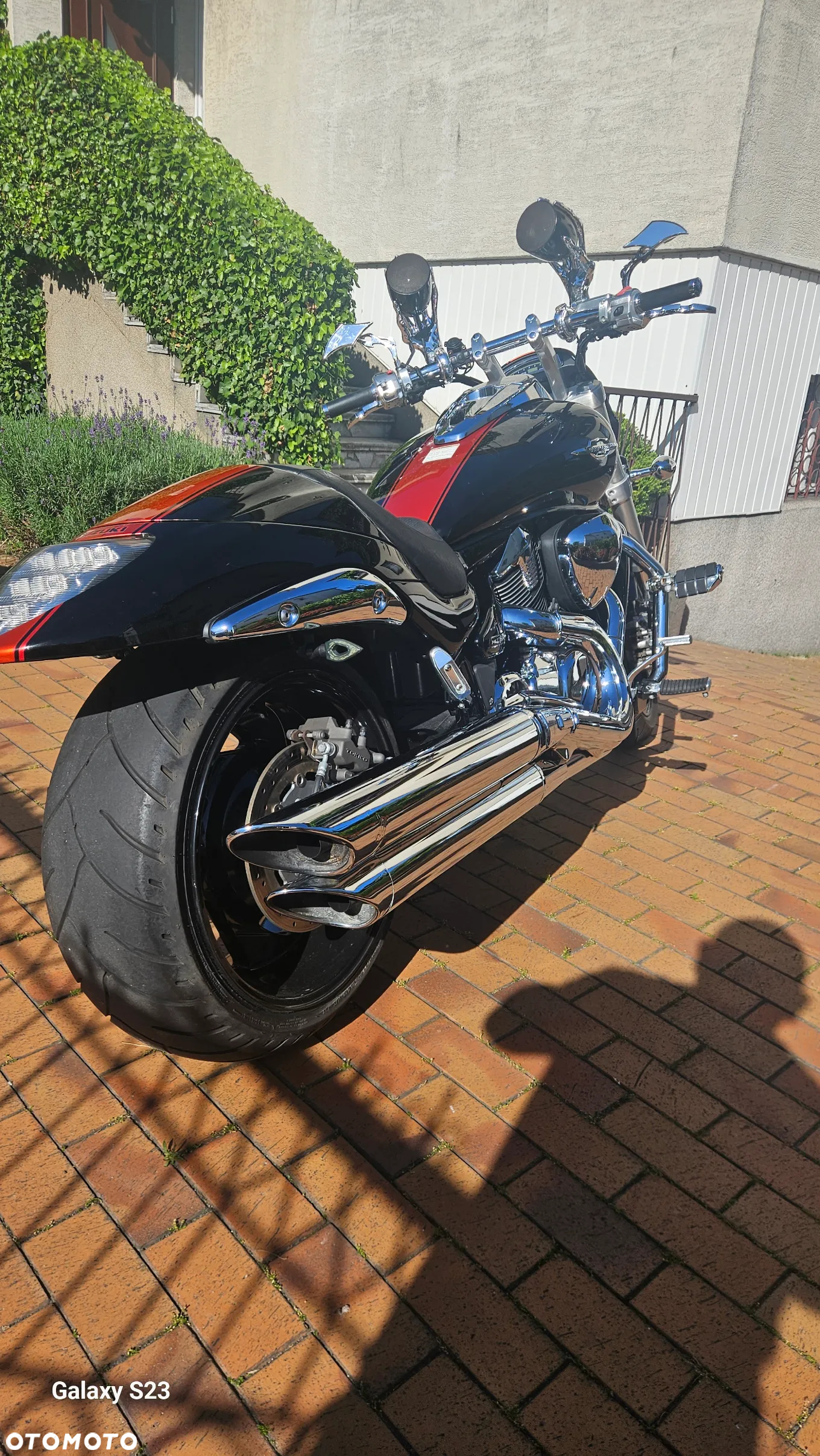 Suzuki Boulevard - 11