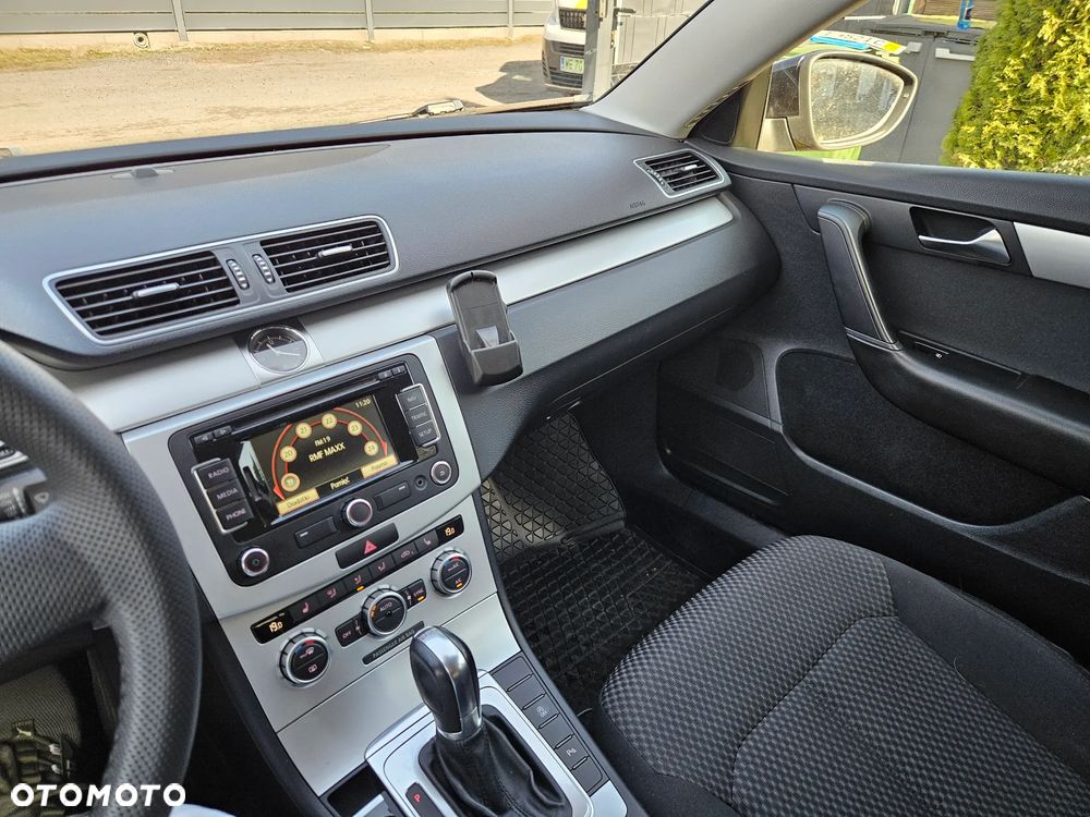 Volkswagen Passat Variant 2.0 TDI Comfortline DSG - 18