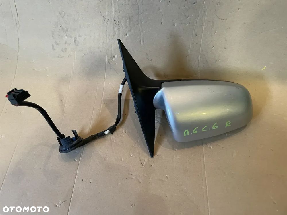 Lusterko prawe Audi A6 C6 5 pin elektryczne OE - 2