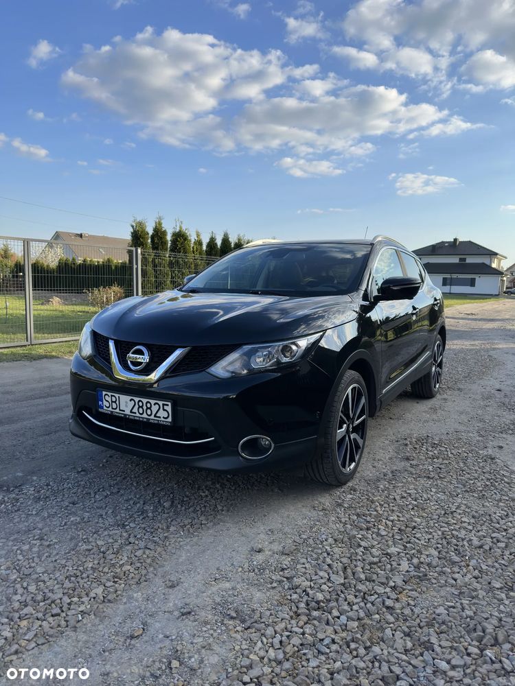 Nissan Qashqai 1.2 DIG-T Tekna - 1