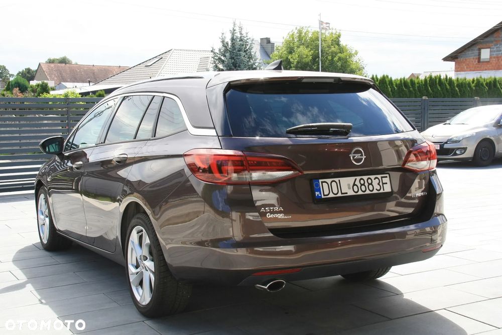 Opel Astra - 13