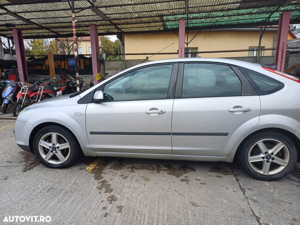 Ford Focus - 3