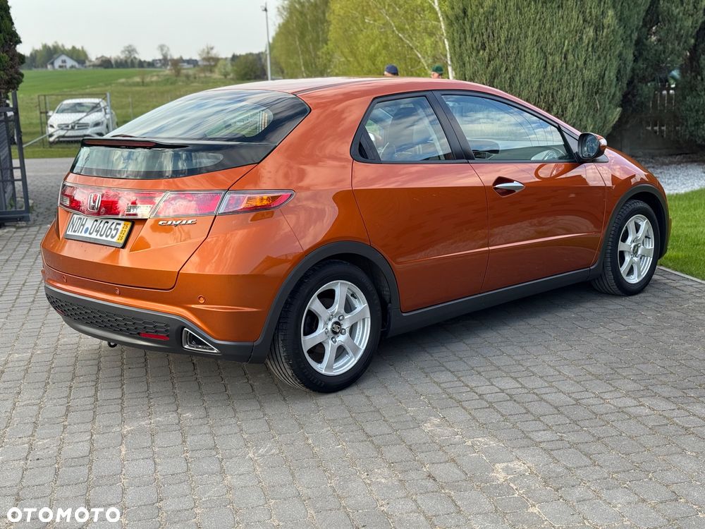 Honda Civic 1.8 Comfort - 10