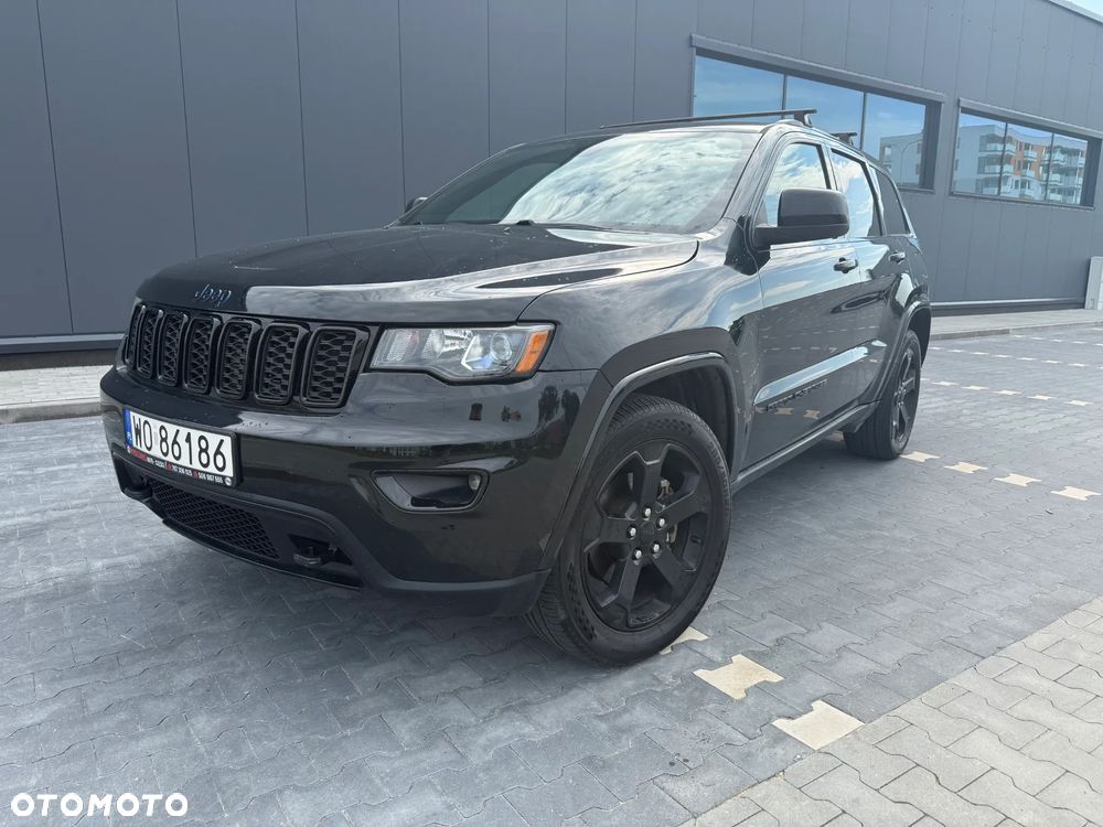 Jeep Grand Cherokee - 16