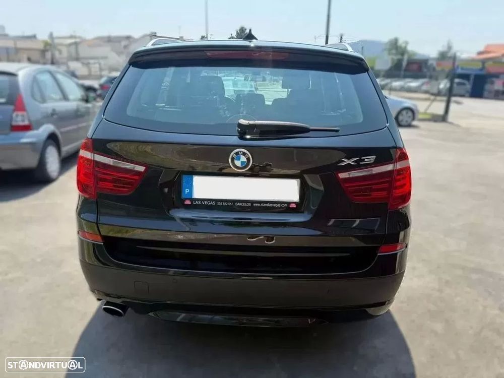 BMW X3 18 d sDrive - 7