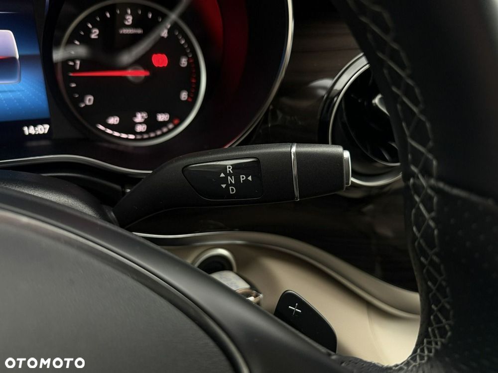 Mercedes-Benz Klasa V 250 d extralang 9G-TRONIC Special Edition Avantgarde - 25