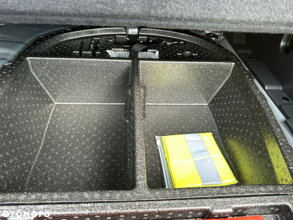 Renault Arkana 1.3 TCe mHEV Zen EDC - 34