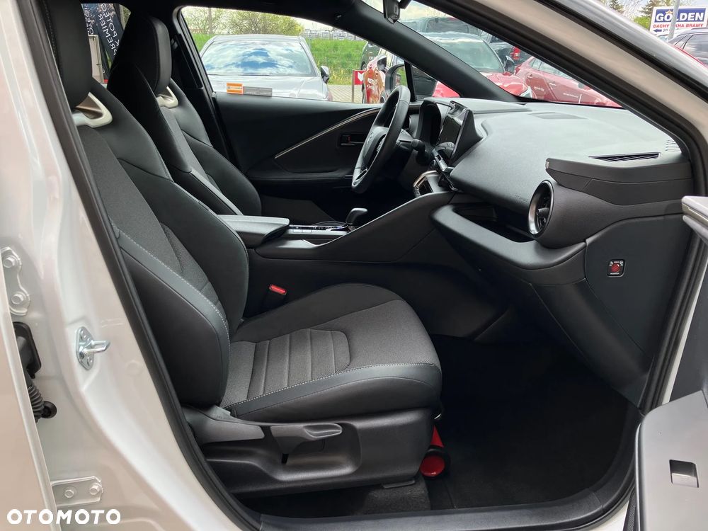 Toyota C-HR 2.0 PHEV Dynamic Force Executive - 20