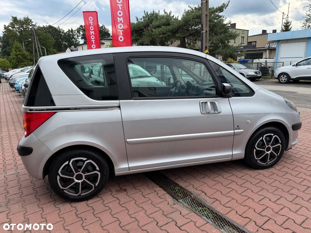 Peugeot 1007 - 11