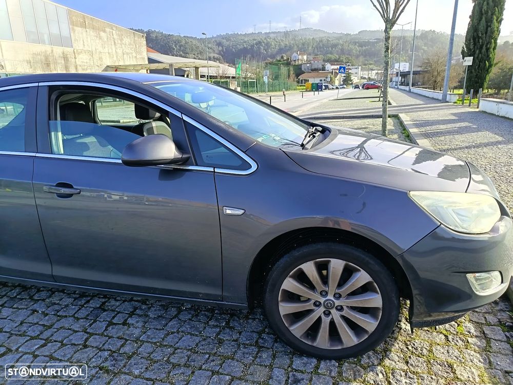 Opel Astra 1.4 Enjoy - 11