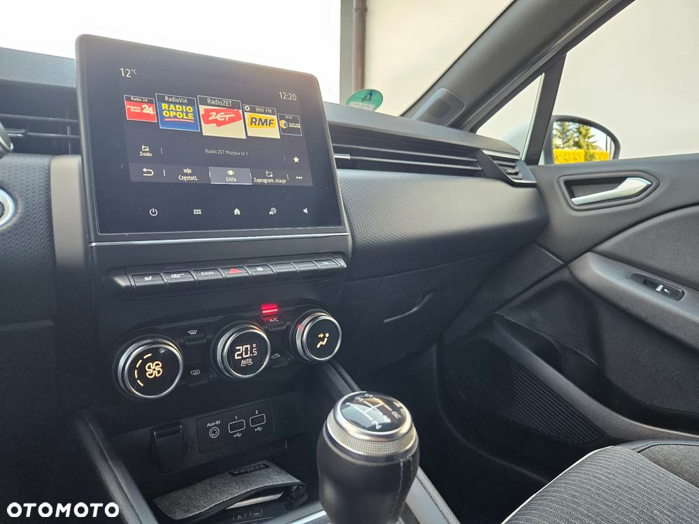 Renault Clio TCe 100 INTENS - 37