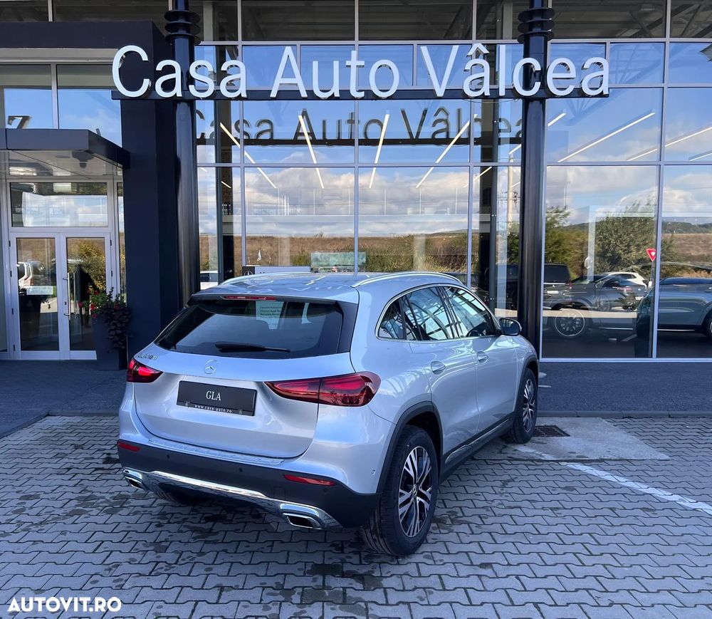 Mercedes-Benz GLA 180 MHEV Aut. - 3