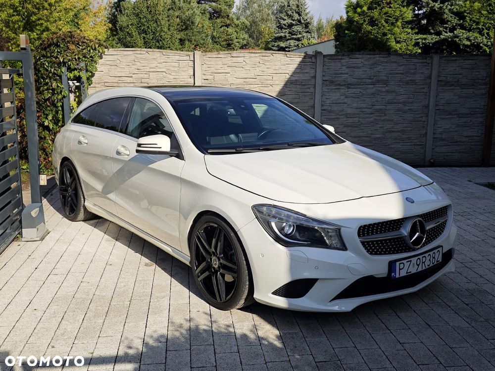 Mercedes-Benz CLA 180 7G-DCT - 4