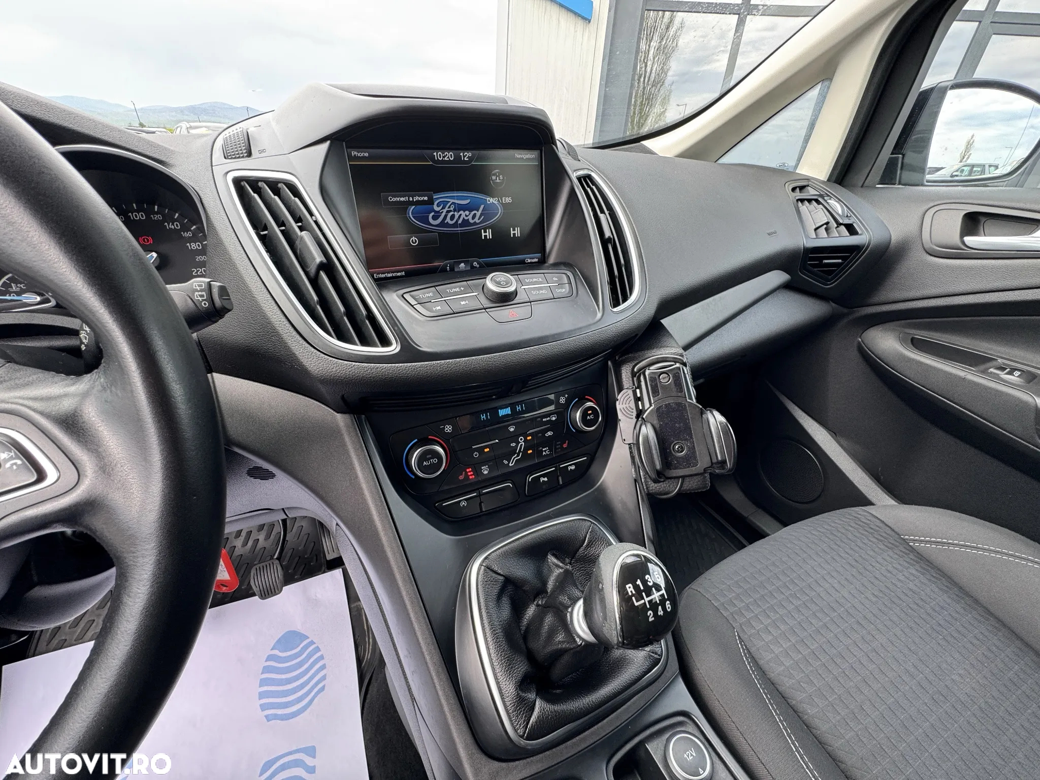 Ford Grand C-Max 1.5 TDCi Titanium - 35
