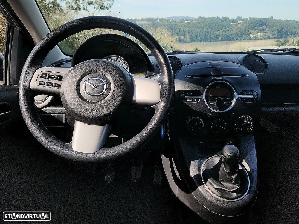 Mazda 2 1.3 MZR Exclusive - 7