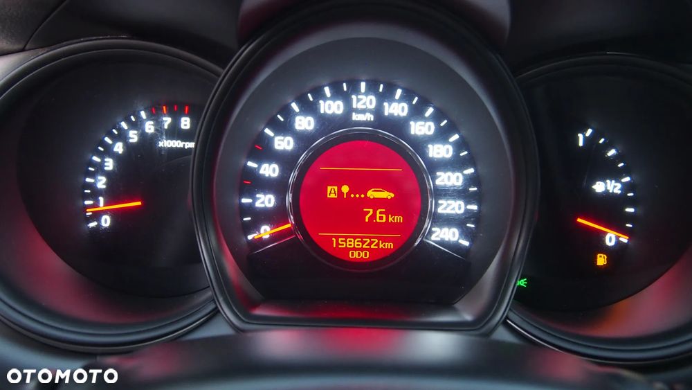 Kia Ceed 1.4 CVVT Dream Team Edition - 29