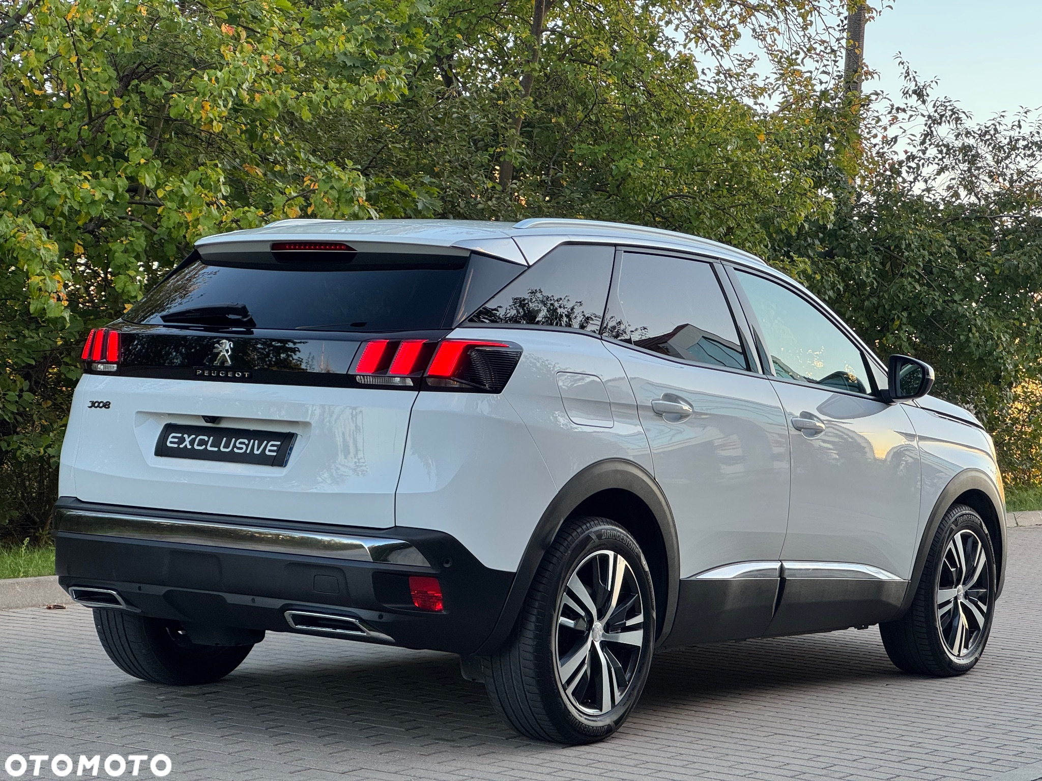 Peugeot 3008 PureTech 130 Stop & Start GPF EAT8 Allure Business-Paket - 6
