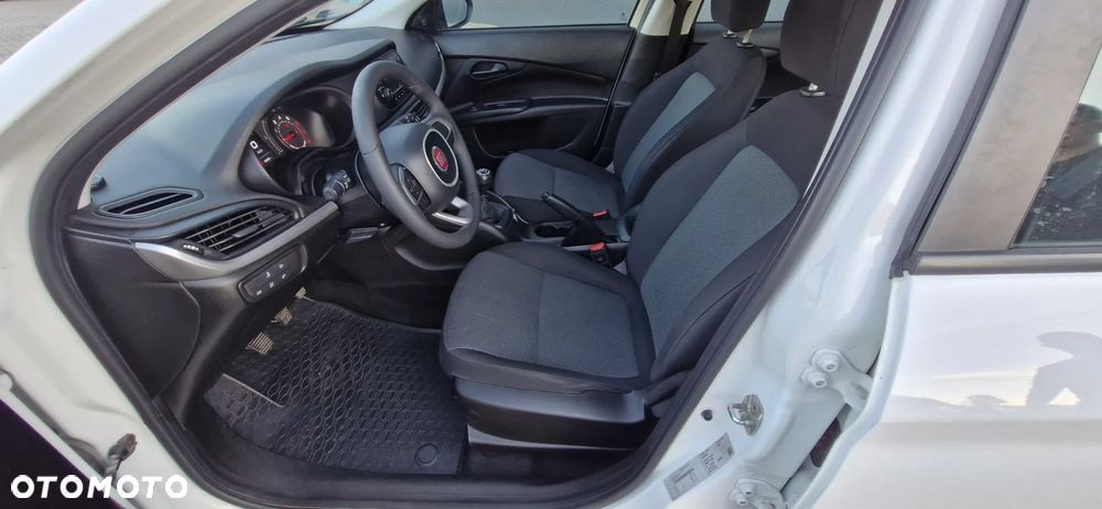 Fiat Tipo - 21