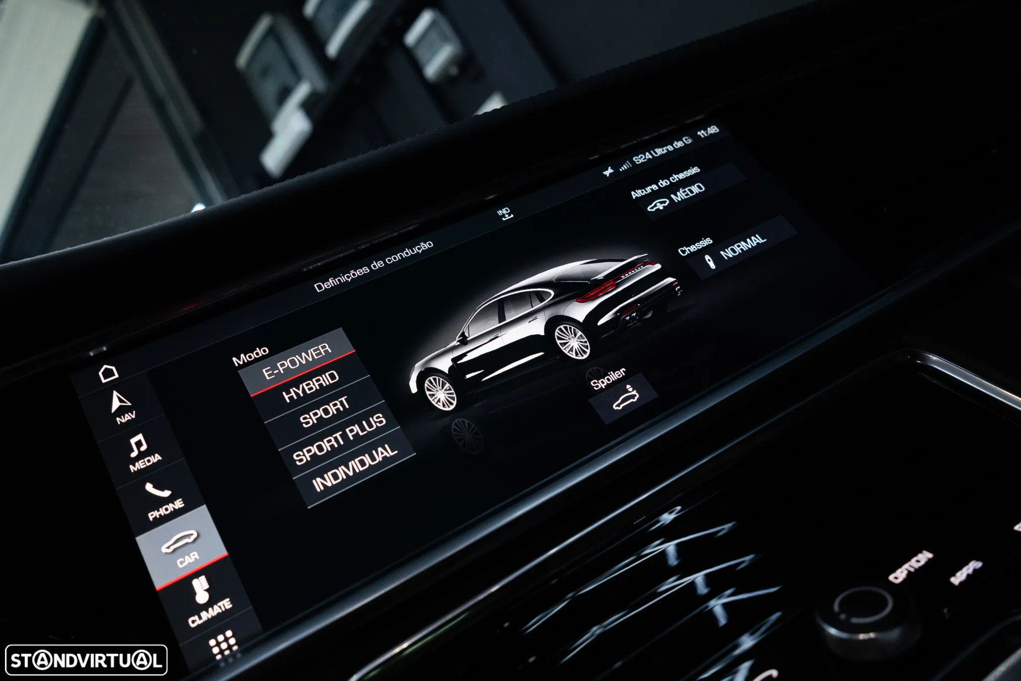 Porsche Panamera 4 E-Hybrid - 25