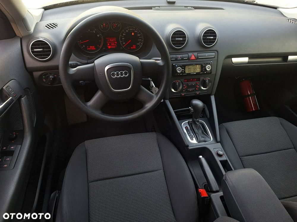 Audi A3 Sportback - 5