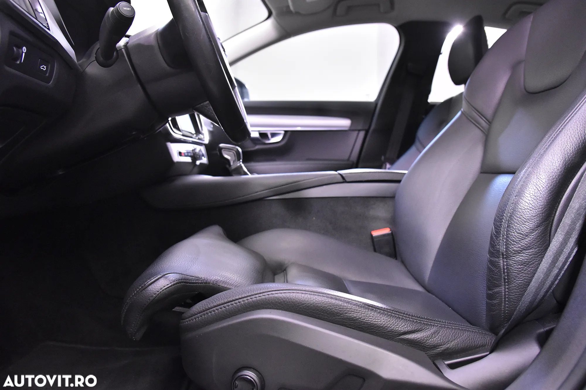 Volvo S90 - 20