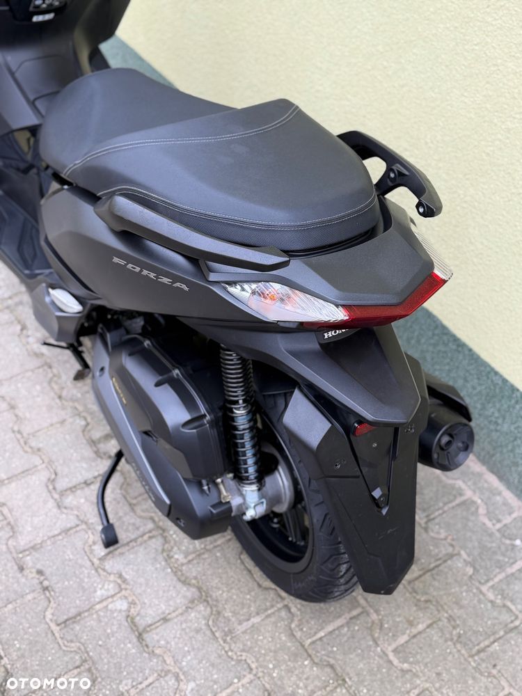 Honda NSS - 22