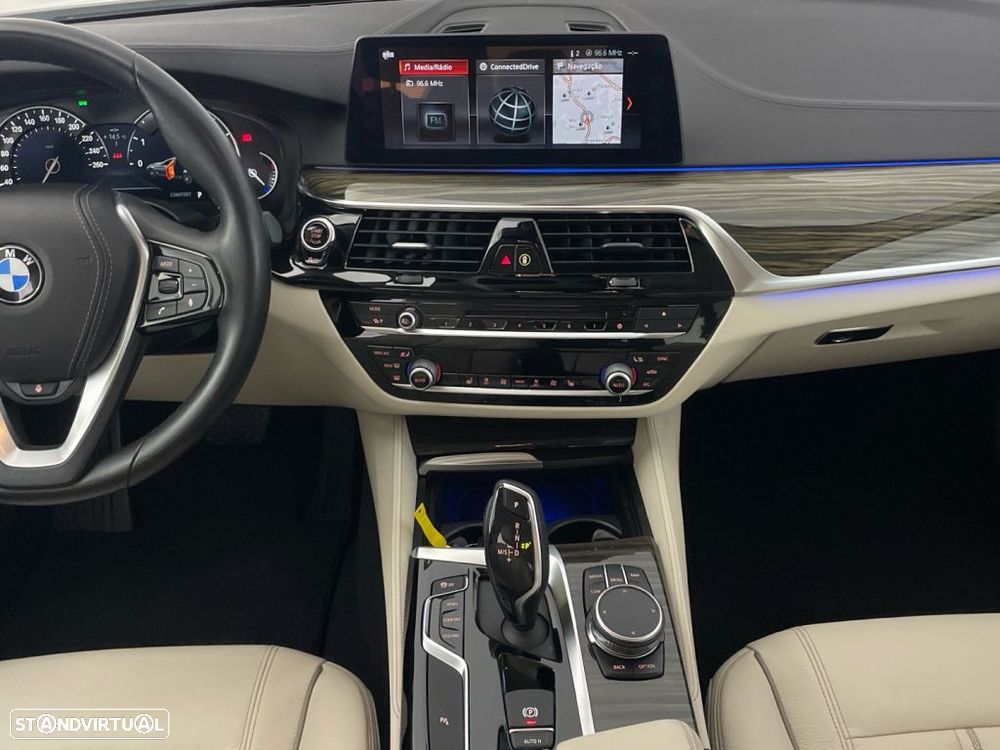 BMW 520 d Aut. Luxury Line - 15