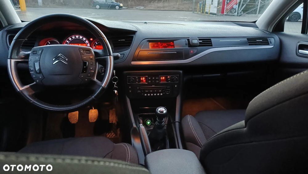 Citroën C5 HDi 135 FAP Confort - 18