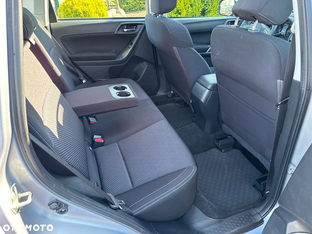 Subaru Forester 2.0D Edition - 30