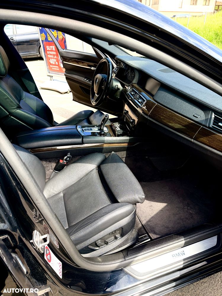 BMW Seria 7 730d Aut. - 11