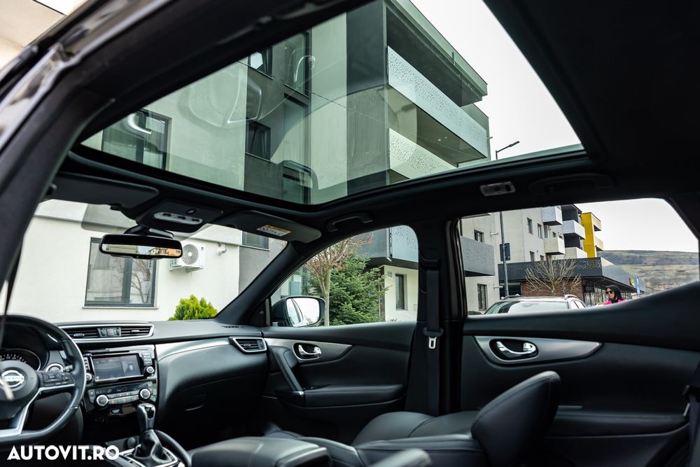 Nissan Qashqai 1.6 DCI Start/Stop X-TRONIC Tekna - 20