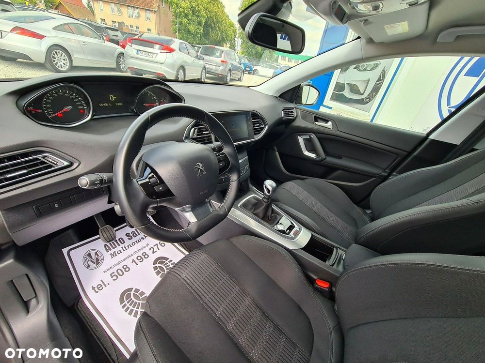 Peugeot 308 SW PureTech 130 Allure - 18