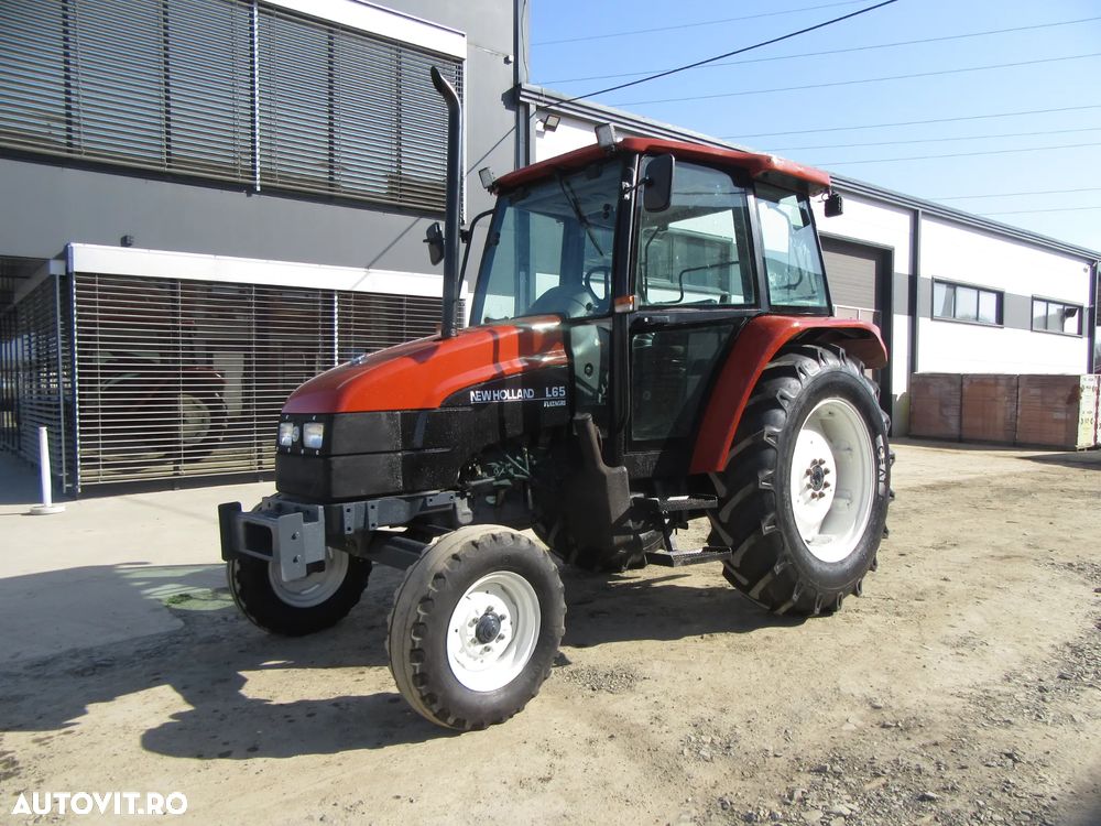 New Holland L65
