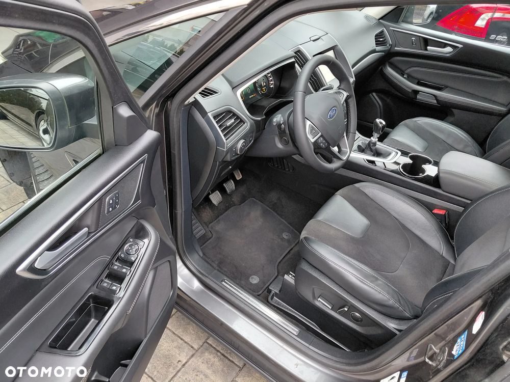 Ford S-Max 2.0 TDCi Titanium - 12