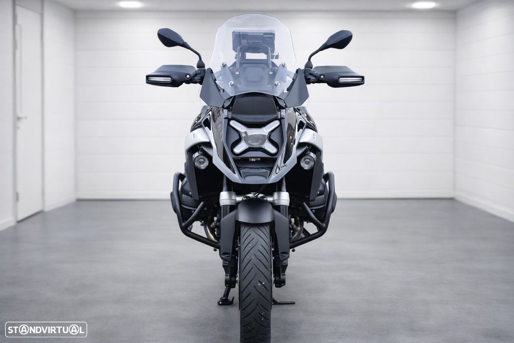 BMW R 1300 GS Triple Black - 3