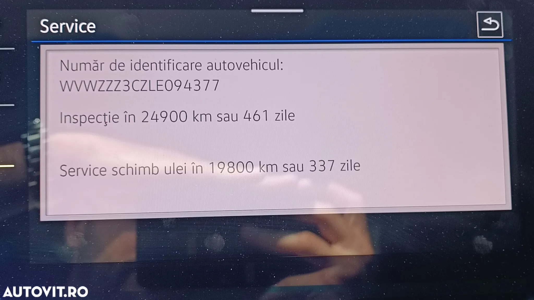 Volkswagen Passat Variant 2.0 TDI DSG Business - 27