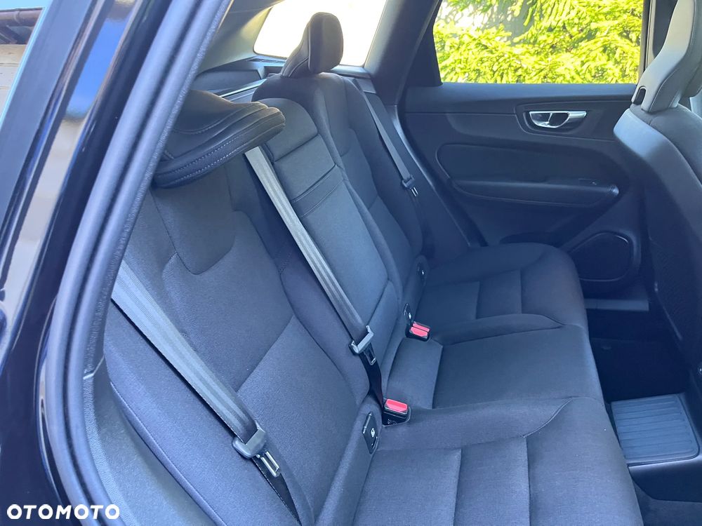 Volvo XC 60 T6 AWD Recharge Geartronic Inscription Expression - 15