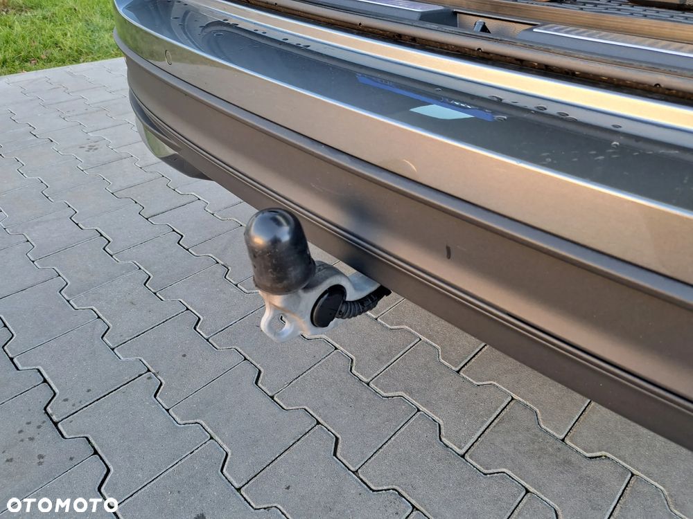 Volkswagen Passat Variant - 11