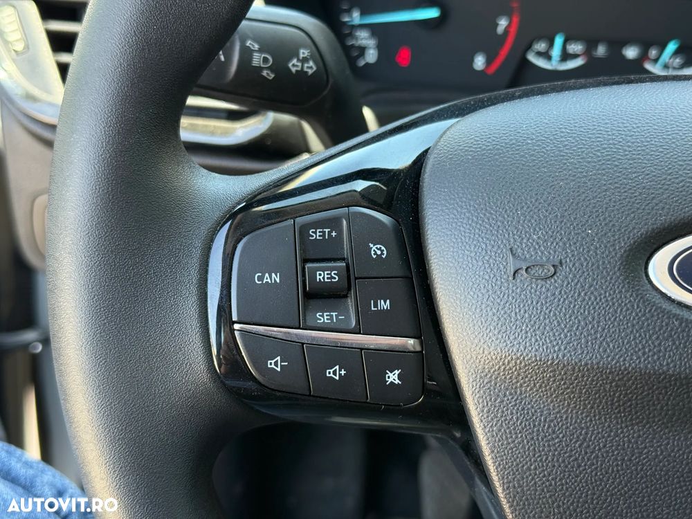 Ford Fiesta 1.0 EcoBoost Trend Connected - 17